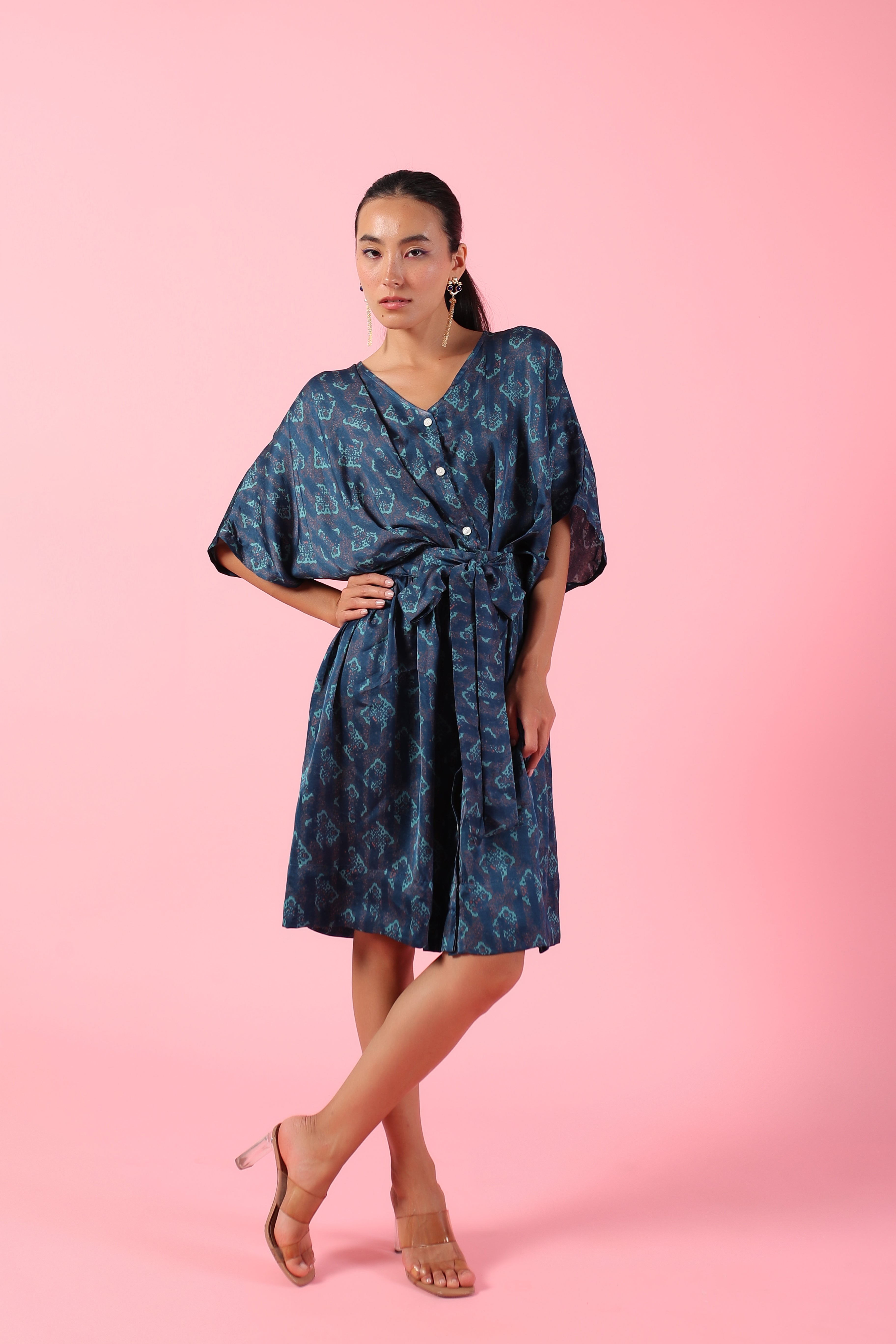 Blue Raglan sleeves printed knee length dress
