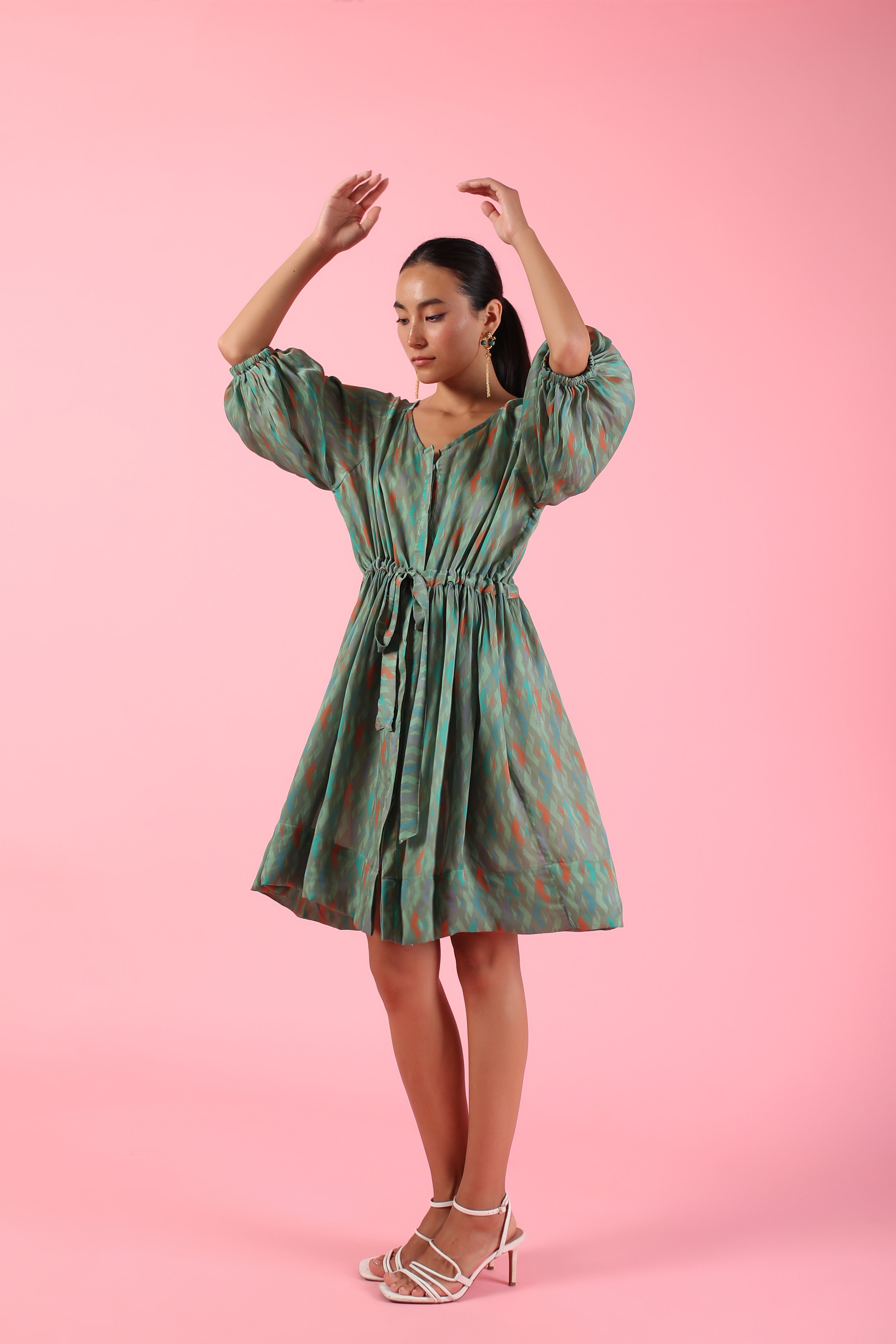 Green Raglan Sleeves Knee Length Dress