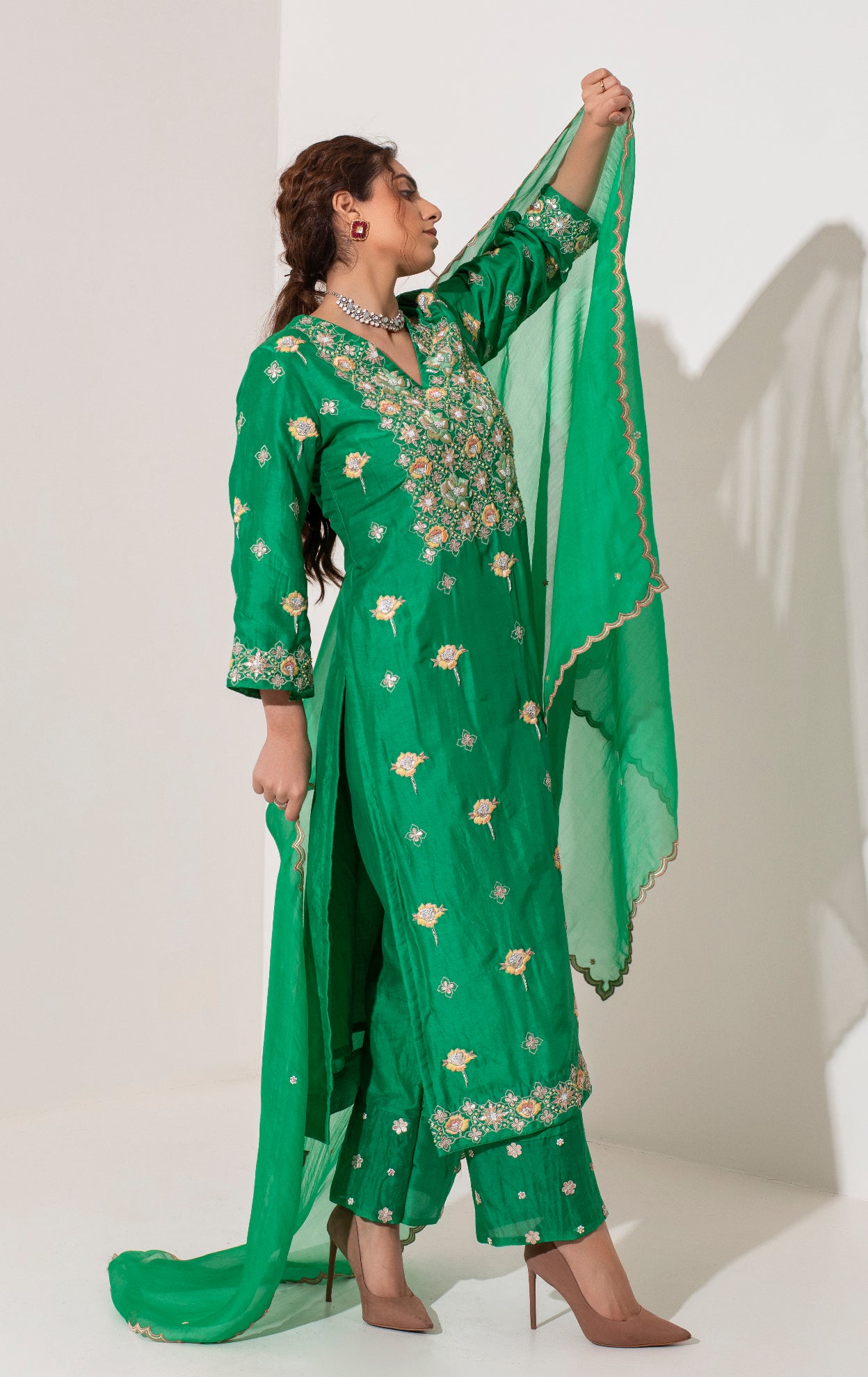 Parrot green Resham and zardozi embroidered kurta pants and dupatta set