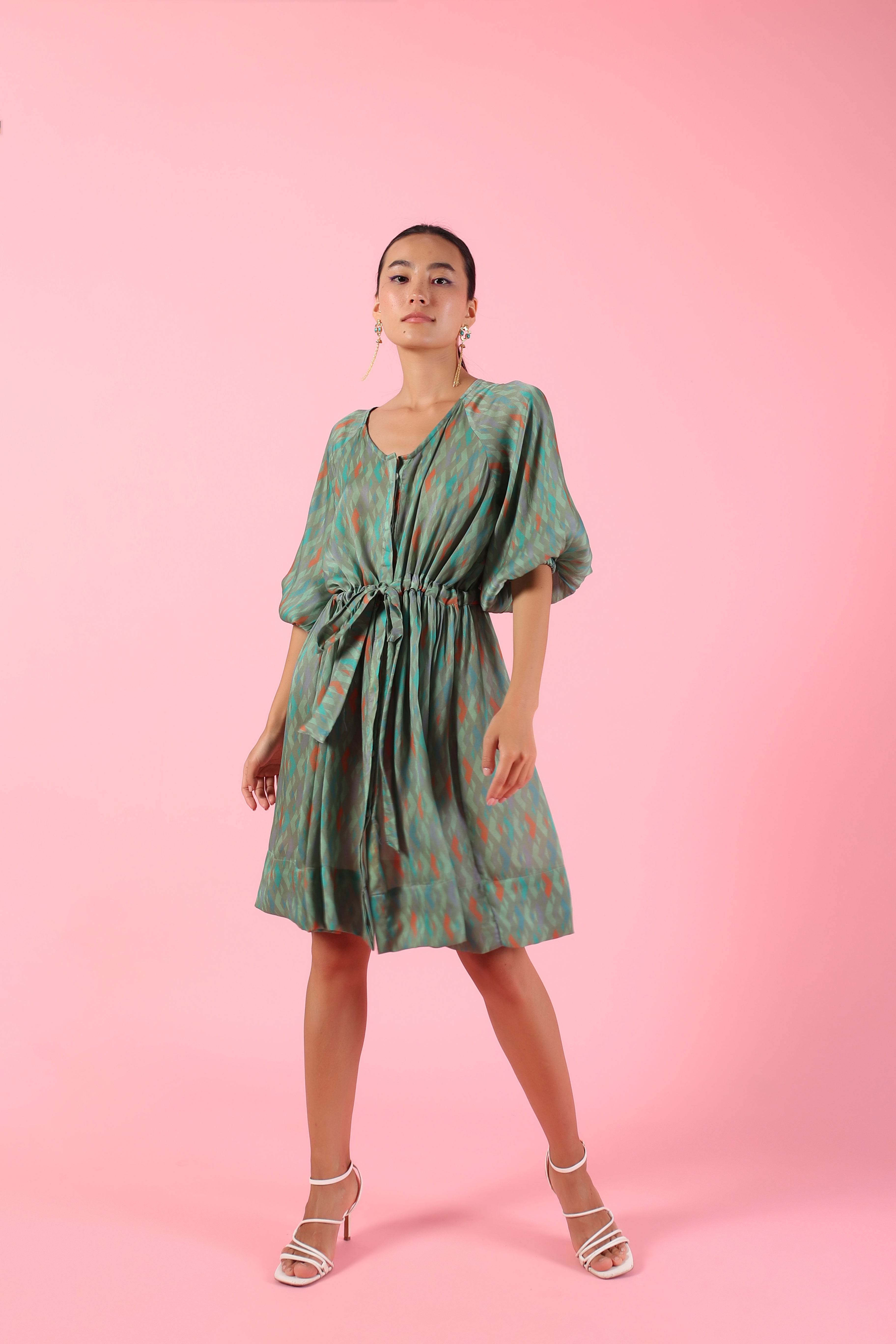 Green Raglan Sleeves Knee Length Dress