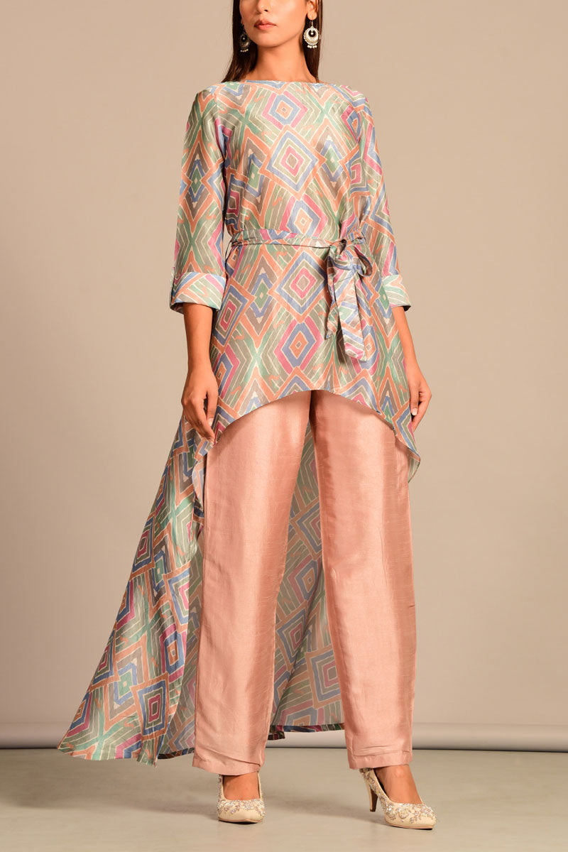 High low top with pants