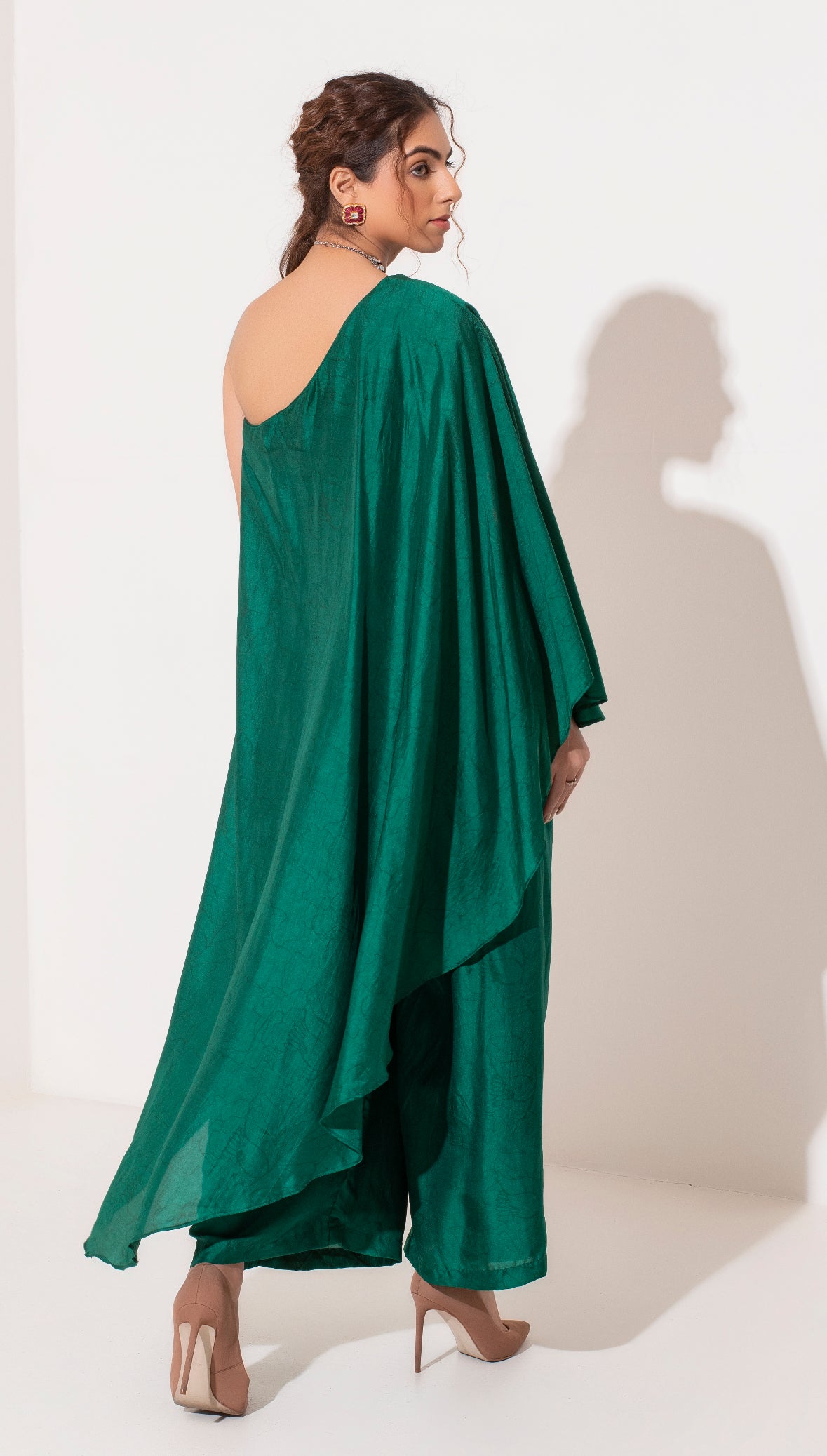 Emerald green placement Printed one shoulder top and pants