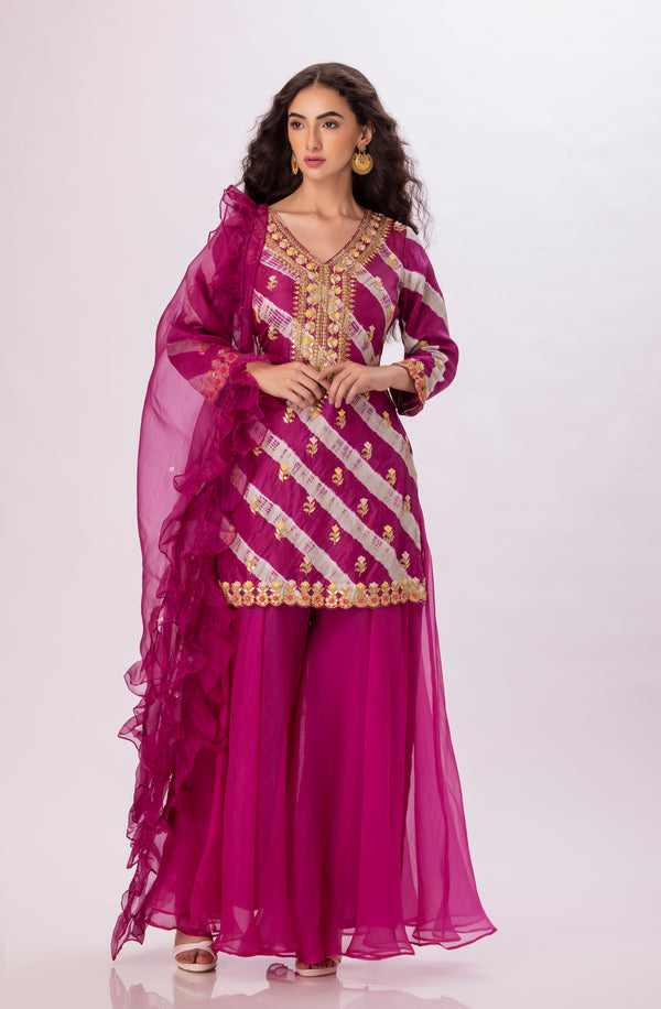 Magenta leheriya