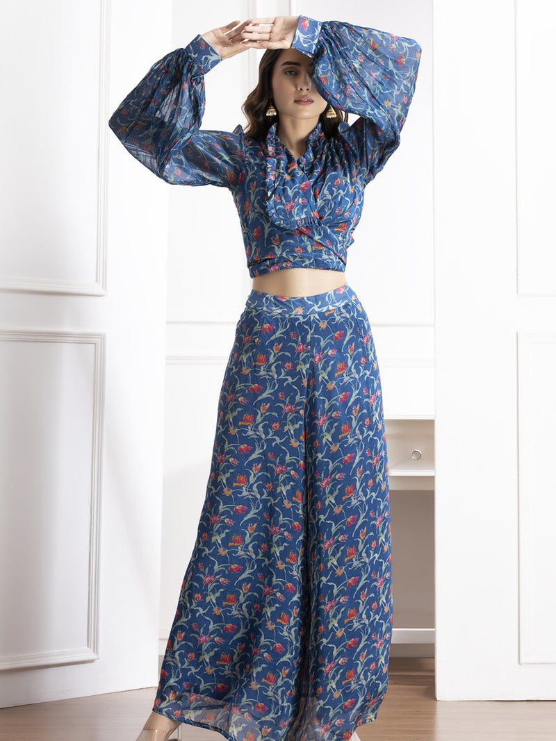 Meera Look 1