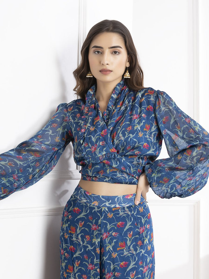 Meera Look 1
